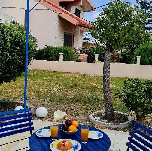 בית נופש Blue And White