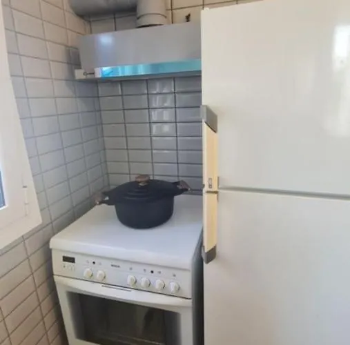 Blue And White 度假居 Kremastí